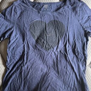 Old Navy T-Shirt